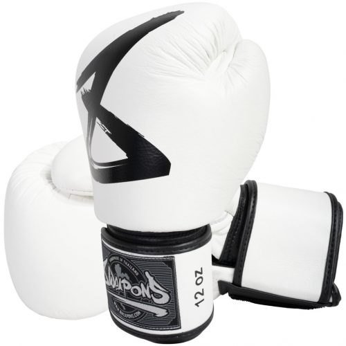 8 WEAPONS Boxing BIG 8 PREMIUM BOXKESZTYŰ FEHÉR